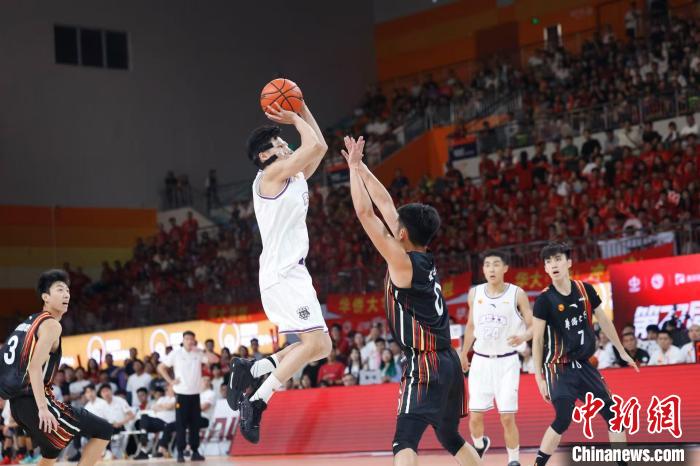 北大华侨大学会师CUBAL全国总决赛