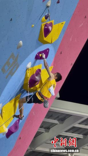潘愚非夺金陈翔志带伤获第七名 全运会攀岩男子