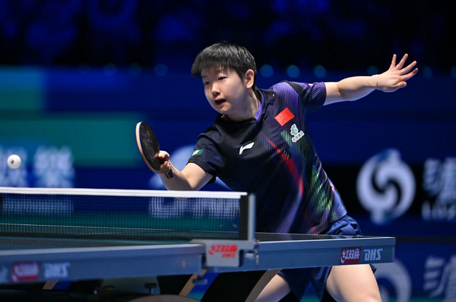 国乒新星覃予萱力克早田希娜晋级16强，温瑞博三