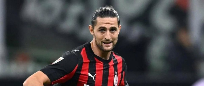 米兰缺阵拉比奥特惨败拉齐奥，战术短板暴露