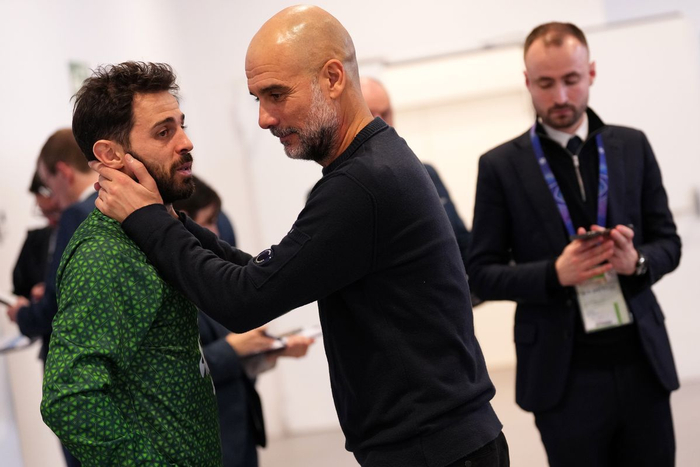 曼城中场席尔瓦确认今夏离队 九载辉煌终章